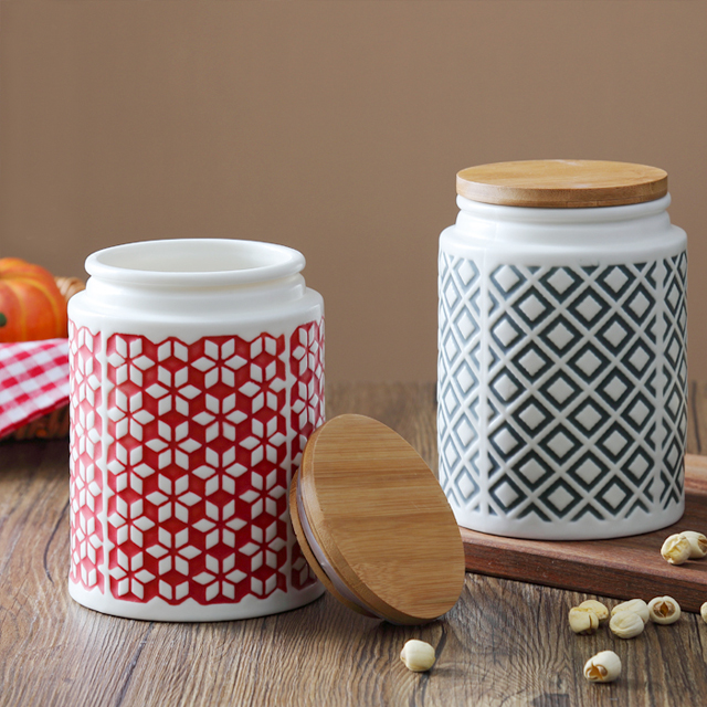 陶瓷浮雕大容量密封罐