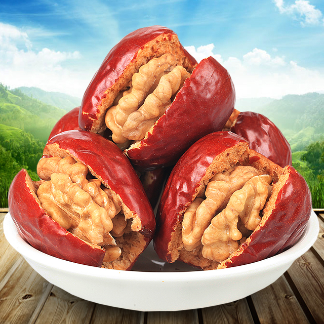 枣包核桃枣加仁特产零食