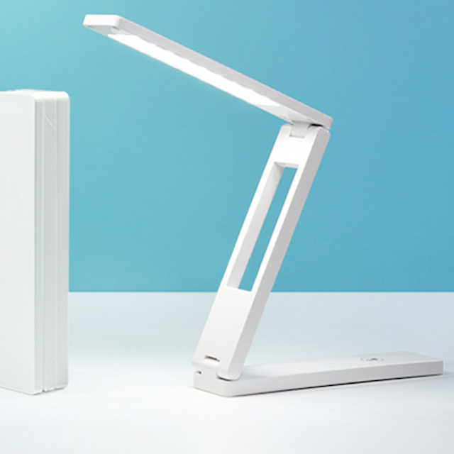 光可led折叠充电护眼台灯