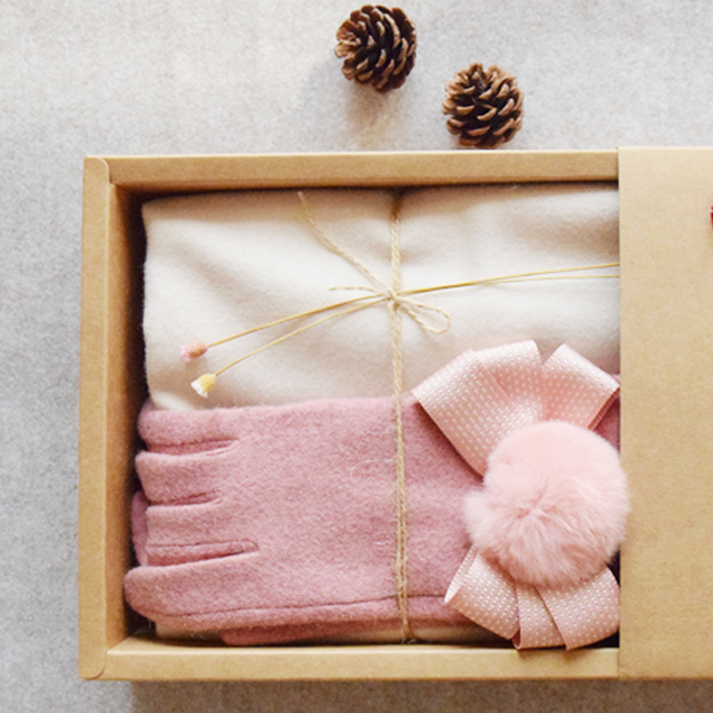冬季保暖围巾+手套礼盒