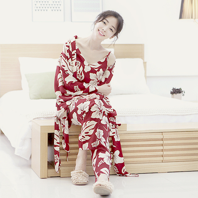 bananagirl 春秋长袖吊带睡衣三件套