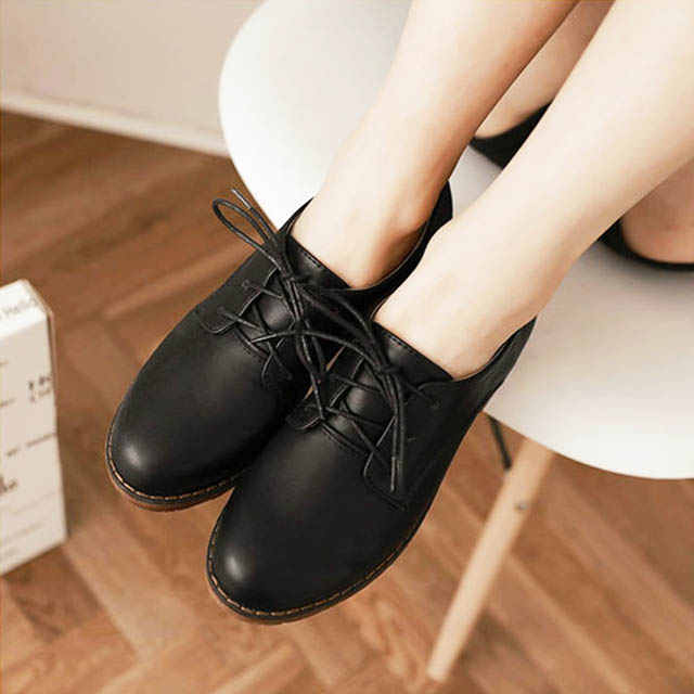 英伦风粗跟系带牛津鞋