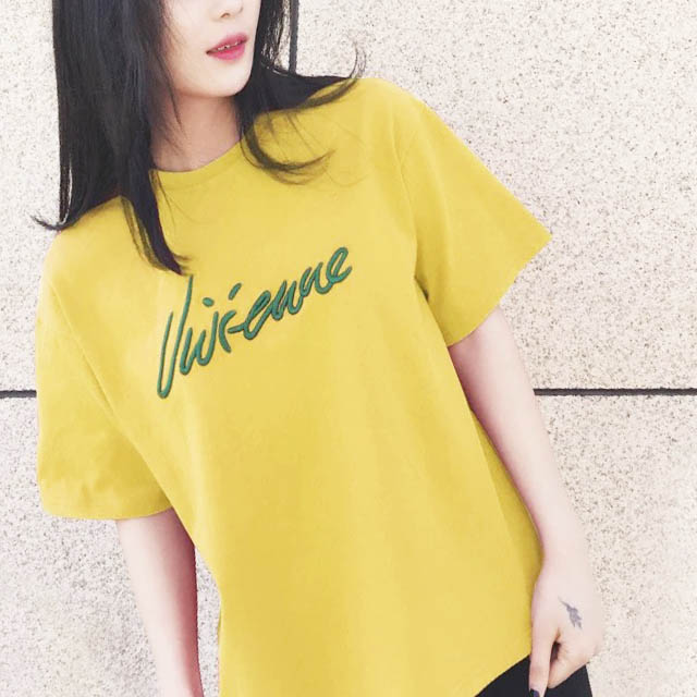 圆领休闲学生字母t恤