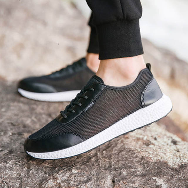 夏季青年透气网面运动鞋