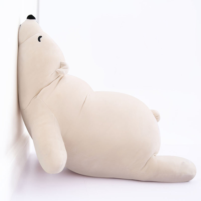 北极熊毛绒玩具