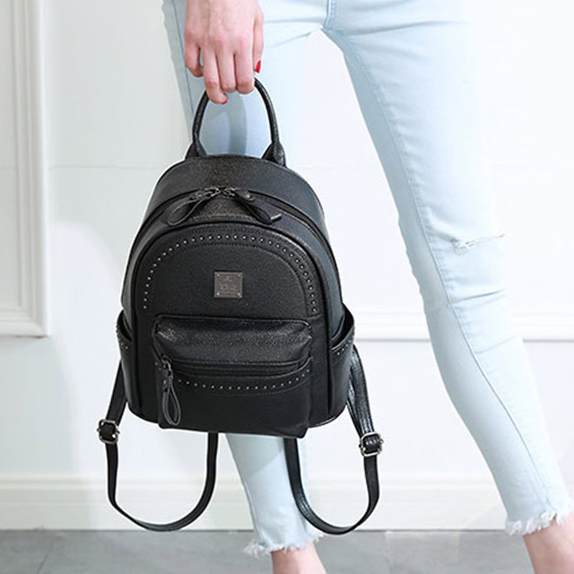 百搭学院铆钉背包