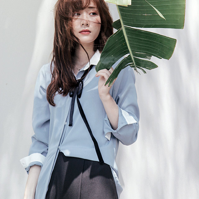 蓝白领带衬衫女