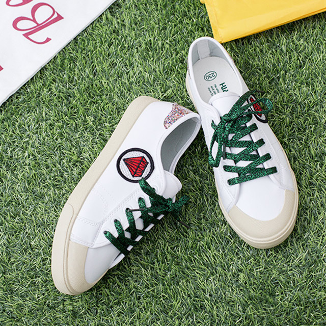 环球春季小白鞋