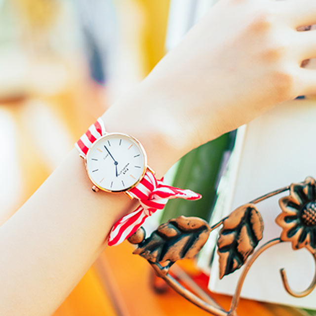 韩版时尚绑带石英表