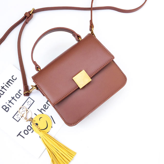 韩版锁扣小方包