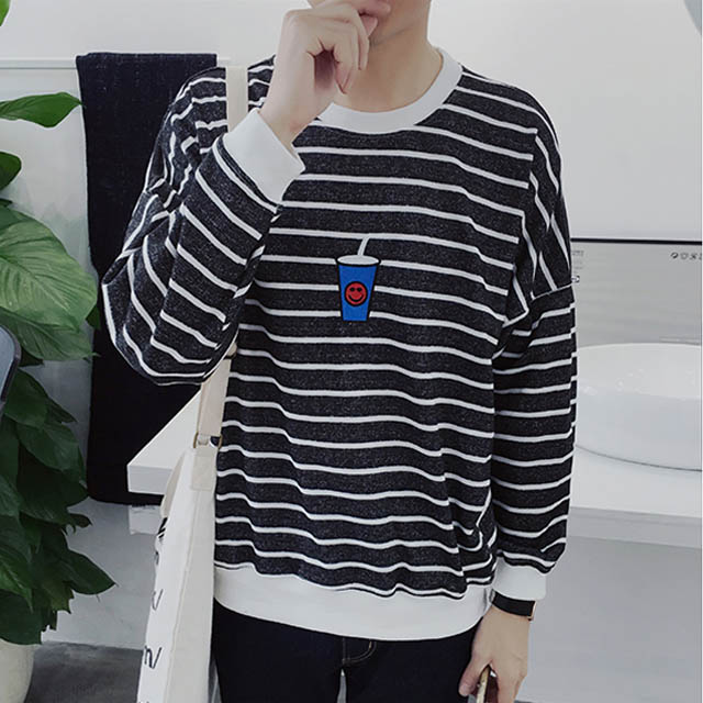 青年长袖条纹打底衫