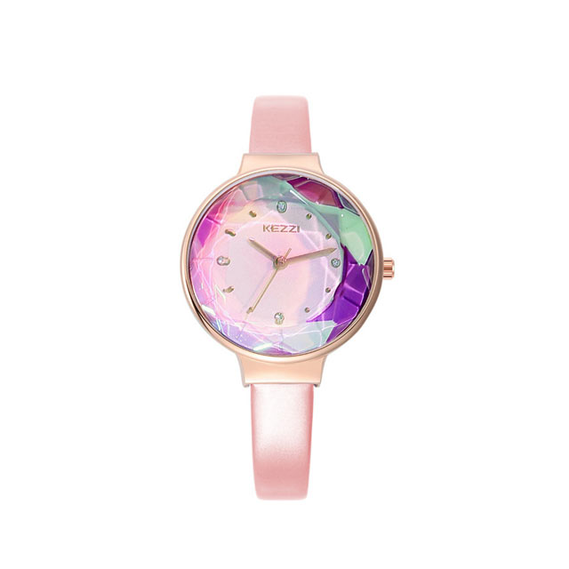 大表盘皮带手表