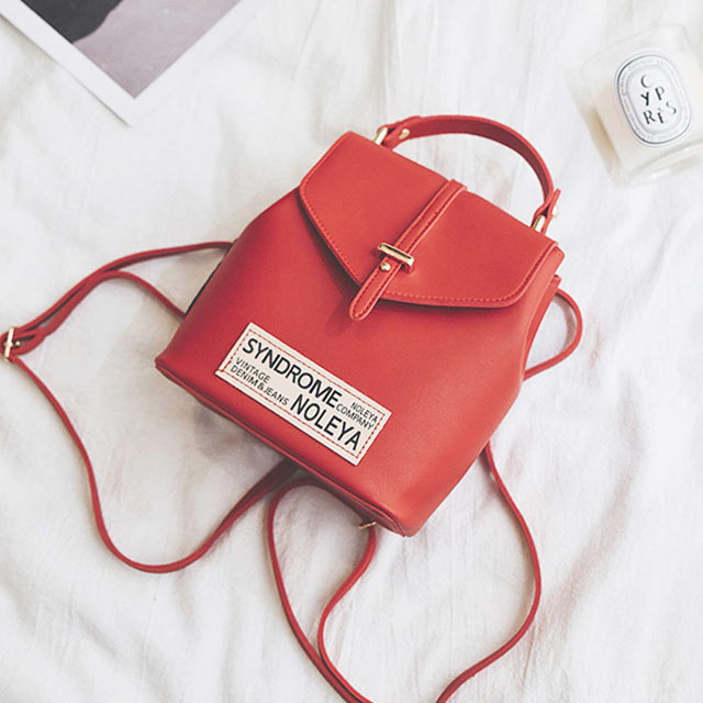 时尚百搭女士小背包