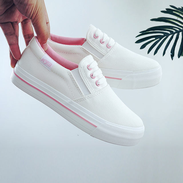秋季基础百搭小白鞋