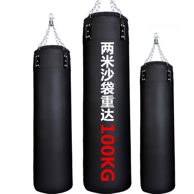 武馆健身房拳击沙袋