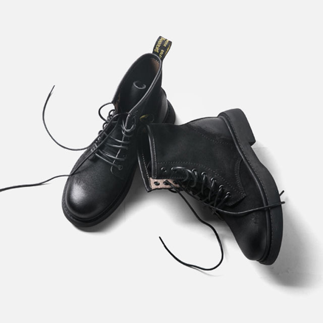 复古英伦马丁靴