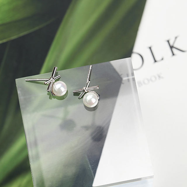 韩国个性甜美小红豆耳环