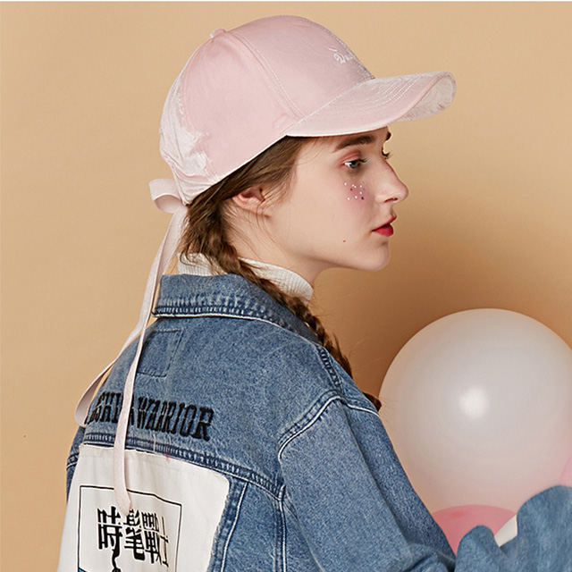 溢彩秋冬棒球帽