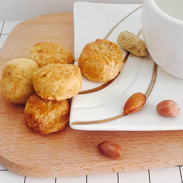 核桃花生小酥饼160g*5罐装