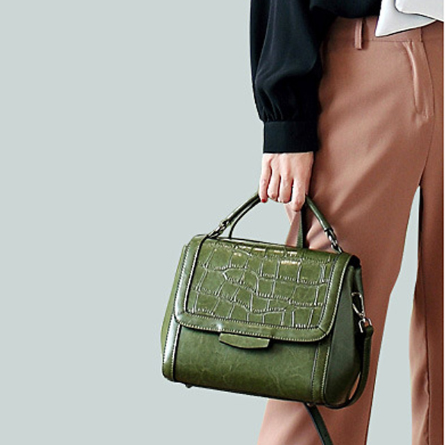 欧洲站手提斜挎百搭牛皮女包