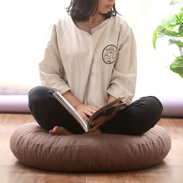 目暖草编亚麻蒲团坐垫