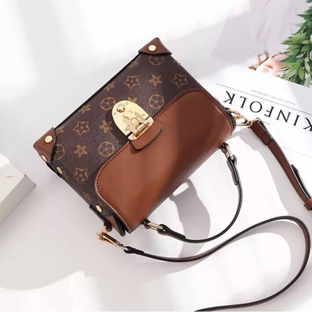 复古欧美百搭迷你斜挎包