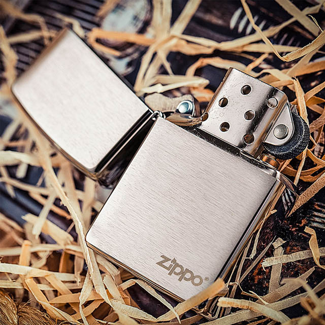 美国zippo打火机205ZL