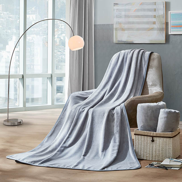 LOVO家纺法兰绒盖毯毛毯