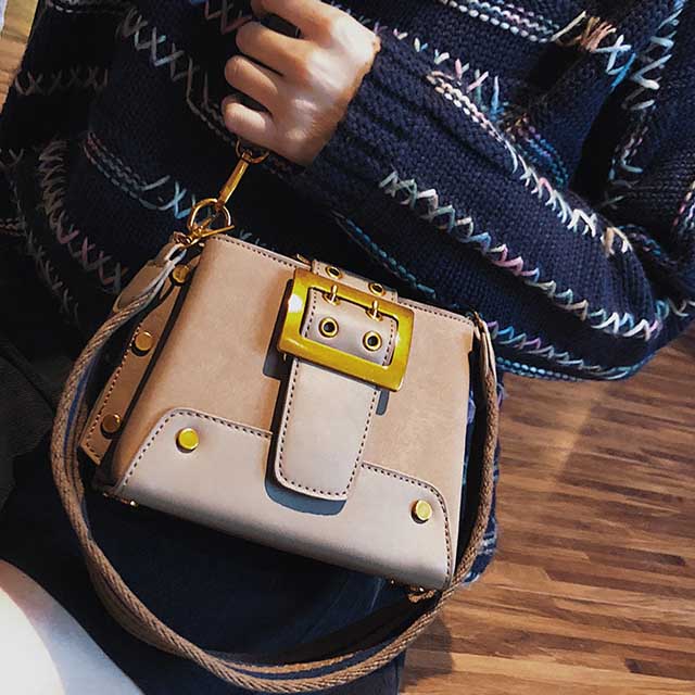 2017新款潮韩版时尚宽带小方包