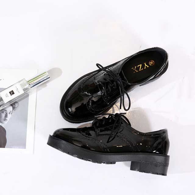 韩版百搭学生布洛克单鞋