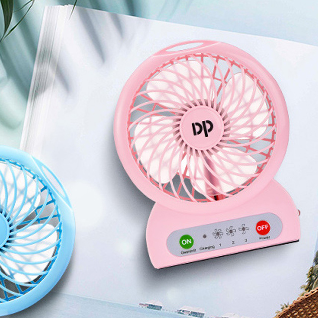 久量大风力迷你风扇USB可充电