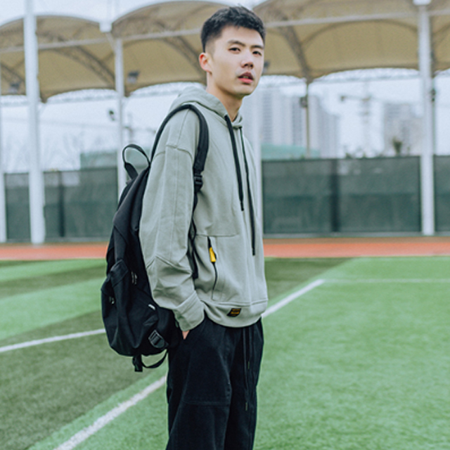 春季纯色连帽卫衣