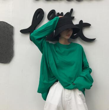 经典基础宽松圆领纯色T恤