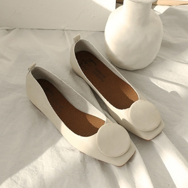 春夏灰白系列方头平底粗跟鞋