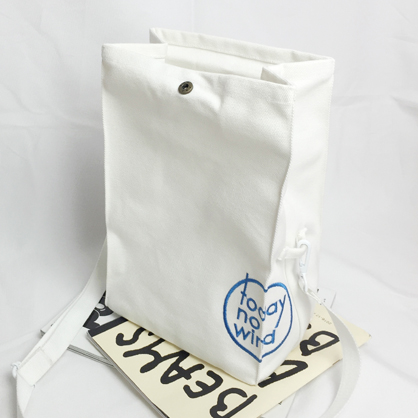 刺绣帆布手拿包