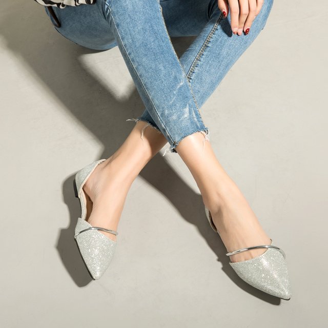 平底尖头简约浅口单鞋