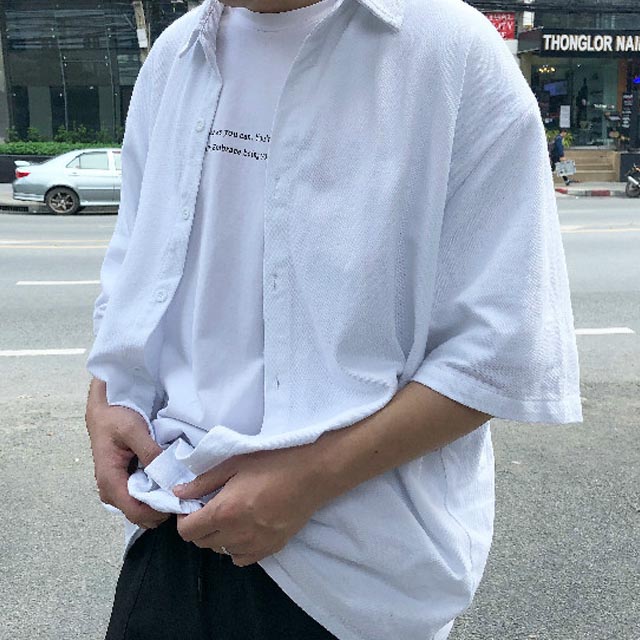 青年宽松衬衫外套