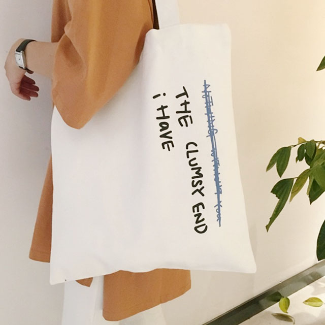 简约百搭文艺字母帆布包