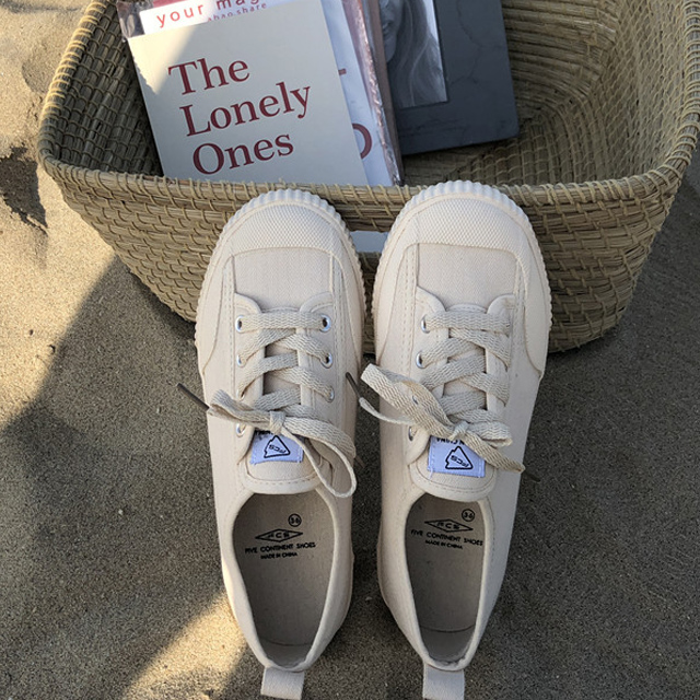 许刘芒夏季复古百搭板鞋