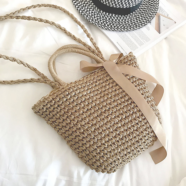 海边旅游度假草编包