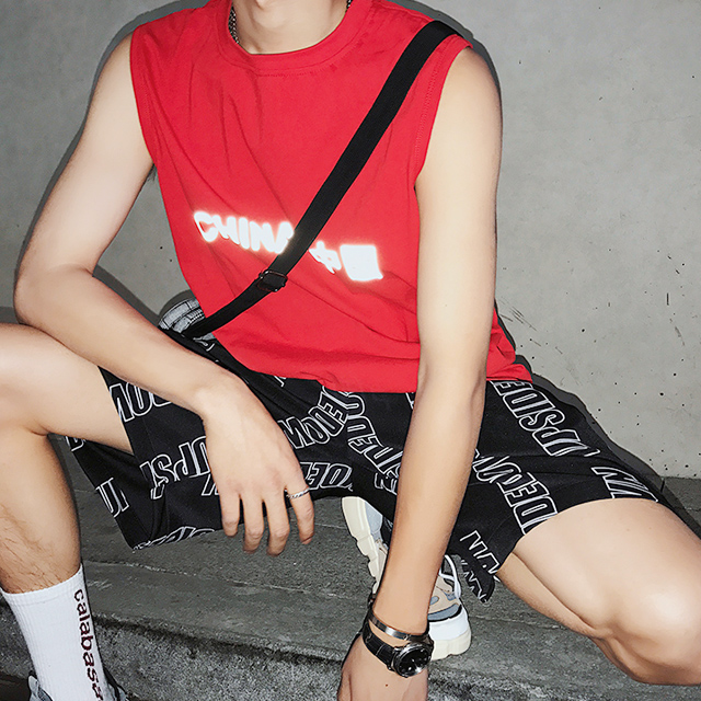 反光中国印花无袖背心