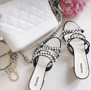 夏季新款交叉细带珍珠凉鞋