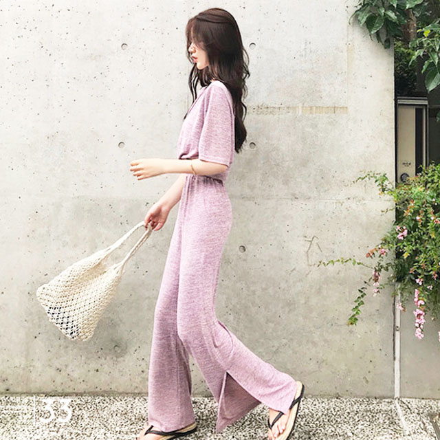 珊珊T恤半裙气质套装