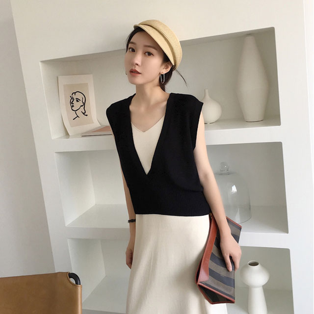 无袖针织小马甲叠穿两件套