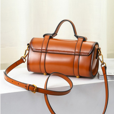 牛皮复古手提单肩包