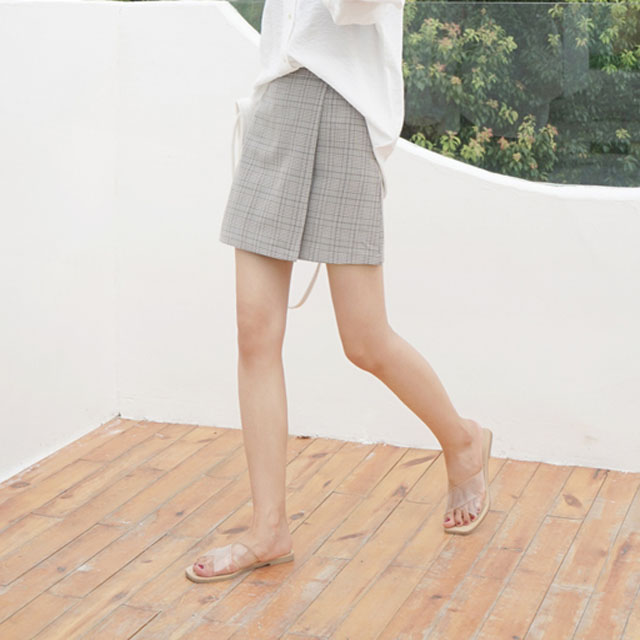 高腰格子不规则显瘦A字裙