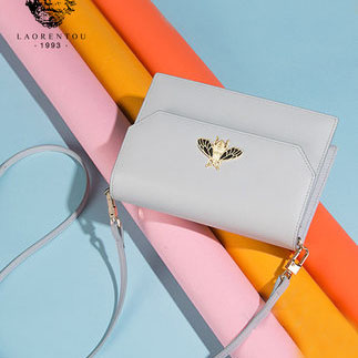 简约牛皮小方包