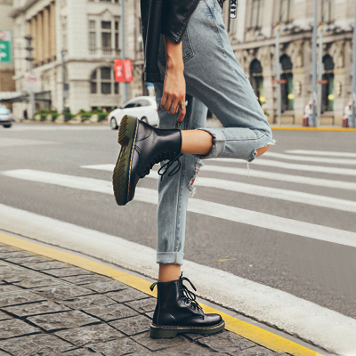 韩版复古百搭马丁靴