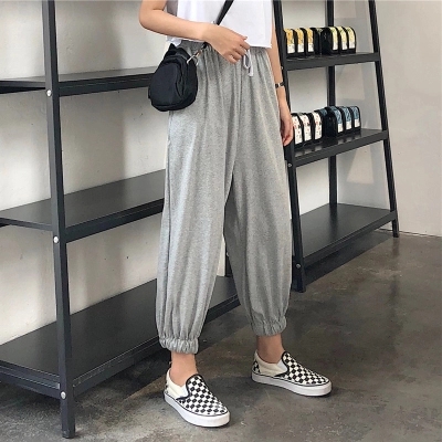 百搭宽松束脚灯笼裤