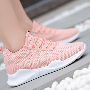 韩版百搭秋季透气跑鞋